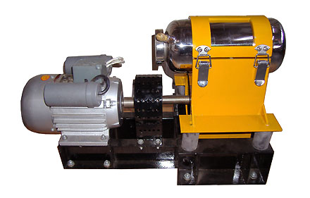 為什么要保證超細粉碎機的使用？